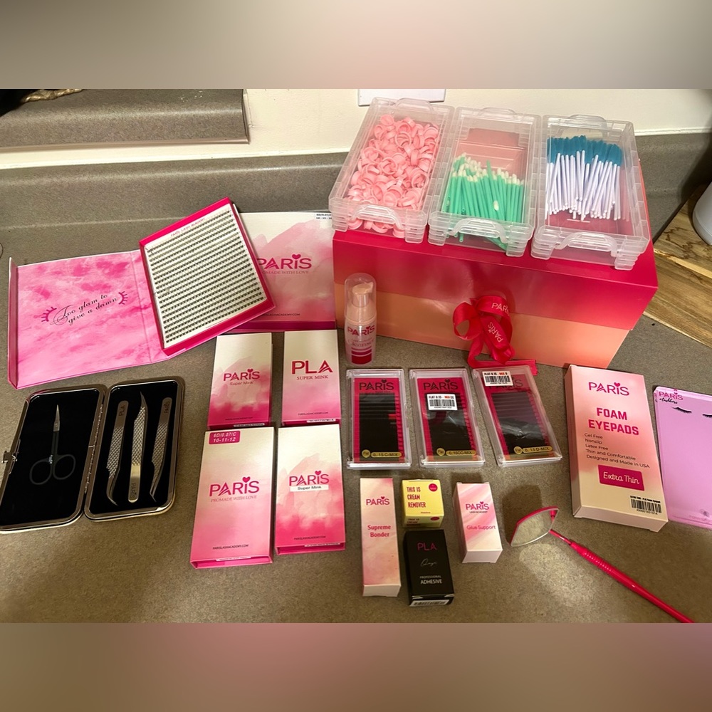 Paris lash academy volume and classic lash kit
